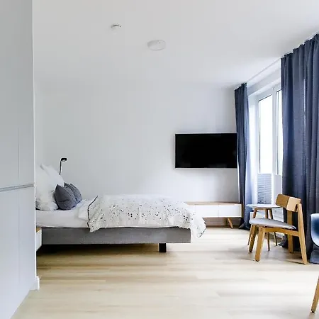 Hotel apartamentowy Louis & Louise & Lofts Am I Digital Check In 4*