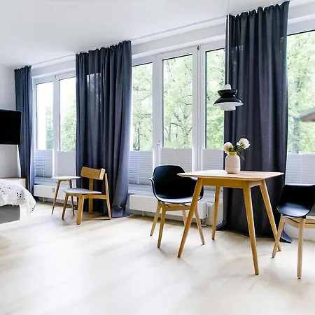 Louis & Louise & Lofts Am I Digital Check In 4* 브레멘