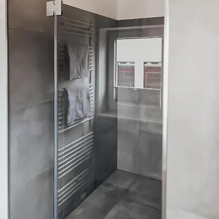 Louis & Louise & Lofts Am I Digital Check In 4* 브레멘