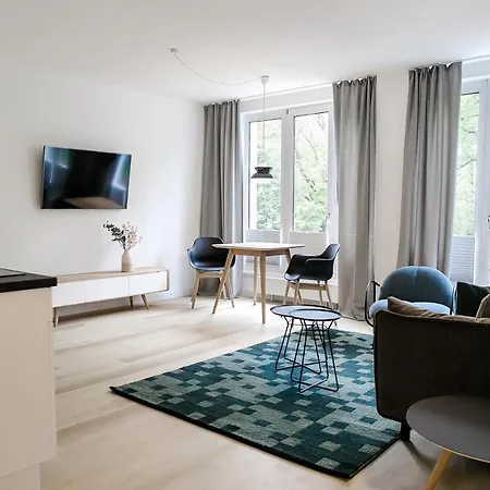 Louis & Louise & Lofts Am I Digital Check In