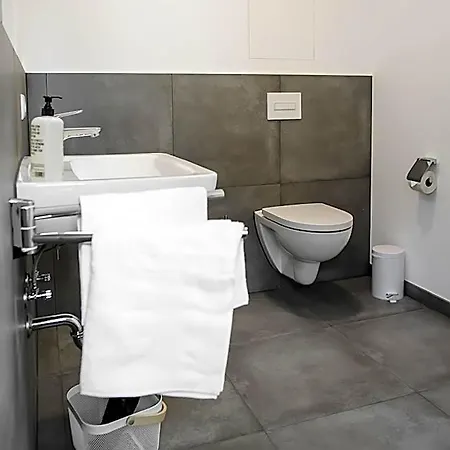 Louis & Louise & Lofts Am I Digital Check In 4* Bremen